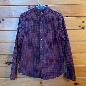 Gap plaid button down shirt